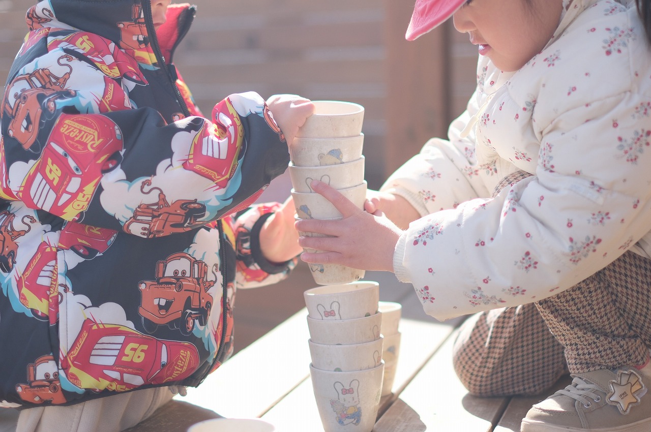 すみれ組【3歳児】屋上園庭